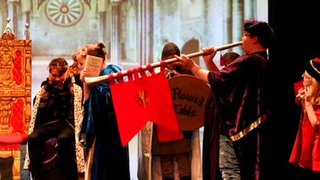 Hamelot royal announcer